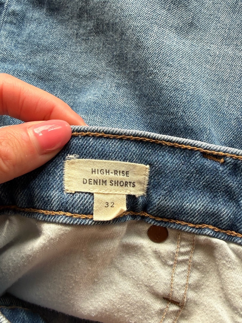 Madewell High Rise Denim Shorts | 32 - Picture 5 of 6